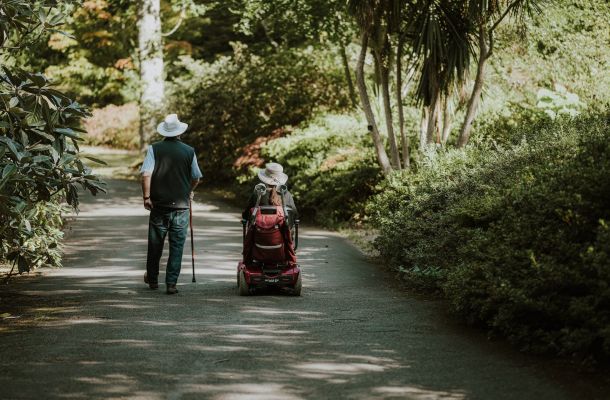 The ultimate guide to choosing the right mobility scooter for you