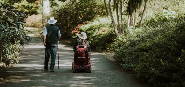 The ultimate guide to choosing the right mobility scooter for you